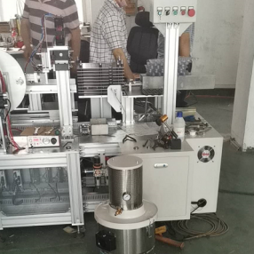 昆山某（mǒu）自动化设备公司使用（yòng）我司EX30气动防爆吸尘器现场实录