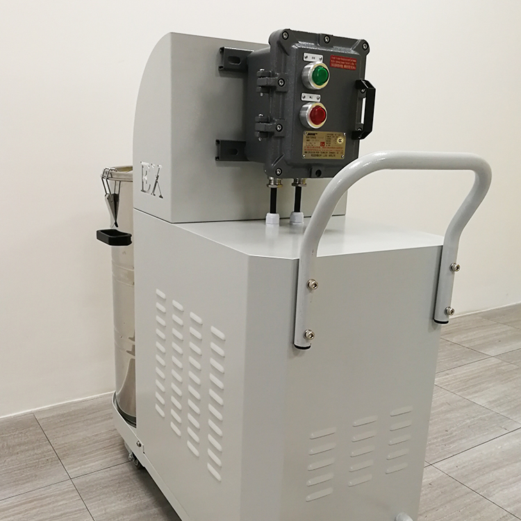 三相電動防爆吸塵(chén)器-2